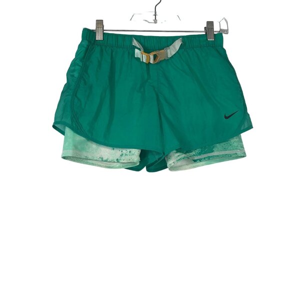 NIKE- GIRLS LARGE - GREEN STANDARD FIT RUNNING SHORTS - DA1302-370 - Picture 1 of 4